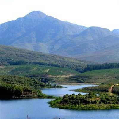 Help clean up Garden Route Dam area