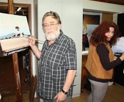 Knysna artist dies suddenly