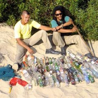 Rangers and conservationist clean beach