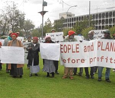 Farmers protest for land