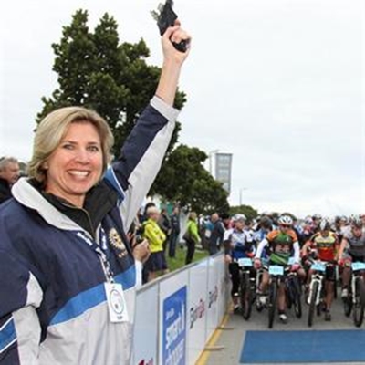 Booming start to 2012 Oyster Festival