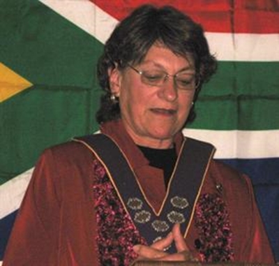 Eerste vroulike president vir Lions