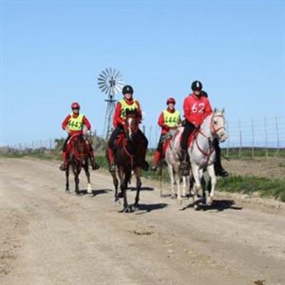 Ruiters skitter by Tip of Africa Uithourit-uitdaging