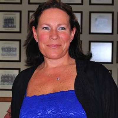 Female leader of the golf pack