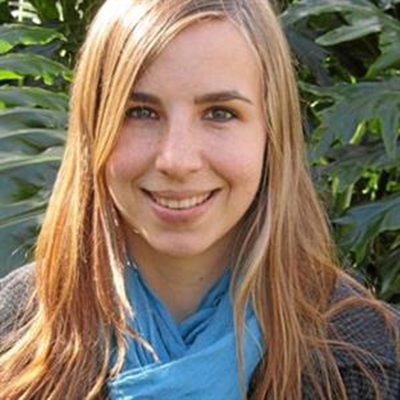 Oud-Das behaal erekleure in akademie