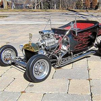 Smallest V8 engine built for scale racers