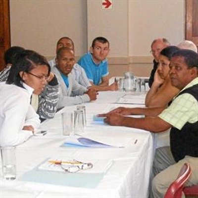 Sportkonferensie eindig op lae noot