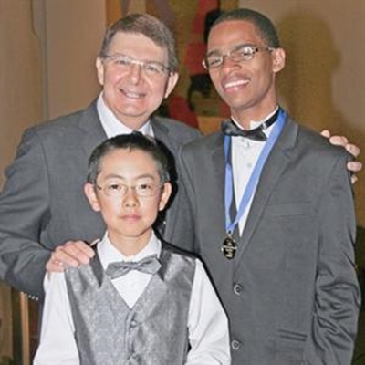 Gold medal for local pianist