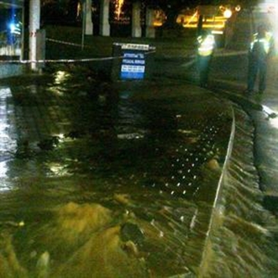 Stormwaterpyp bars in Marshstraat
