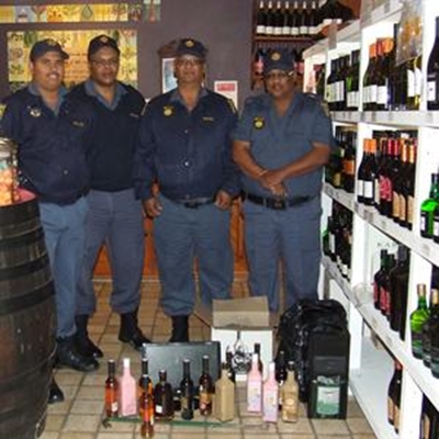 Wyndiewe kyk op hul neuse