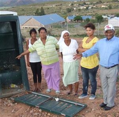 Inwoners smoorkwaad oor toilette