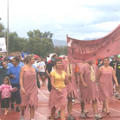 Oudtshoorn mik na R200 000