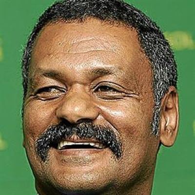 KIA donates to Movember