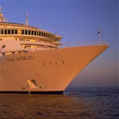 World's largest yacht in Garden Route