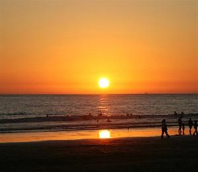 Fundraiser for Little People Project