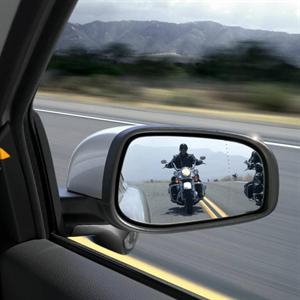 Role Of Side Mirrors In Driving Safety: Essential Tips for Every Driver