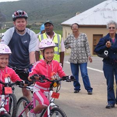 Herbertsdale se eerste fietstoer 'n treffer