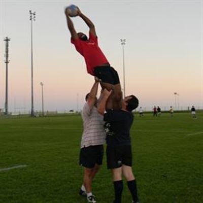 Mosselbaai en Oudtshoorn meet kragte