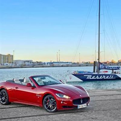 Racing yacht Maserati 