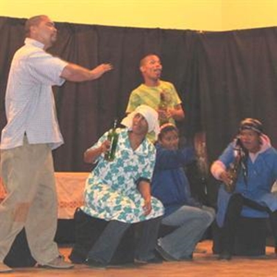 Teatergroep vereer vir landbouwerk 