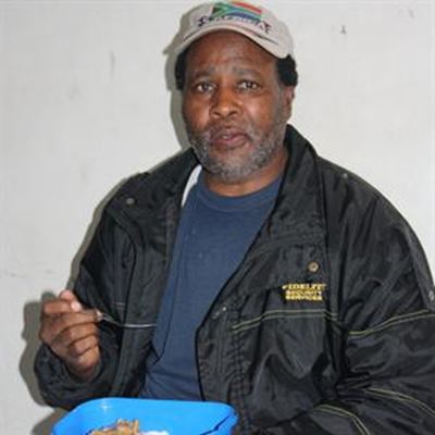 Lukhanyiso Meals on Wheels needs tables