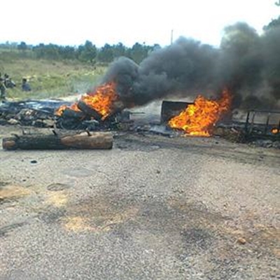 Kranshoek residents show their anger 