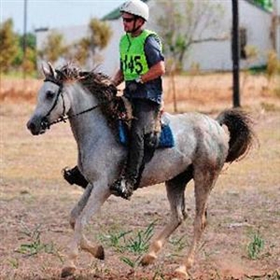 Oudtshoorn-ruiter presteer in uithourit