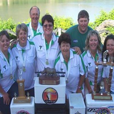 Goud vir Suid-Kaap Dames-hengelspan