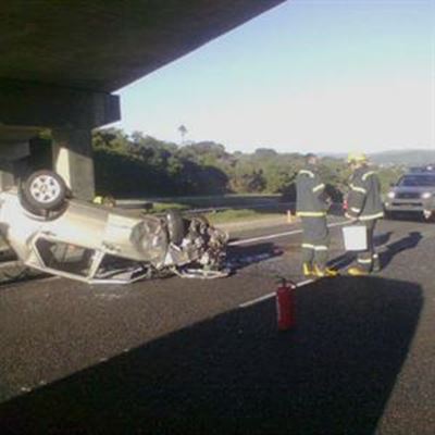 Ongeluk op N2: motor rol