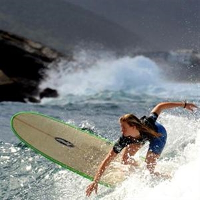 Super surf under super moon 