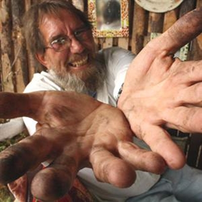Art from the hollows of his hands 