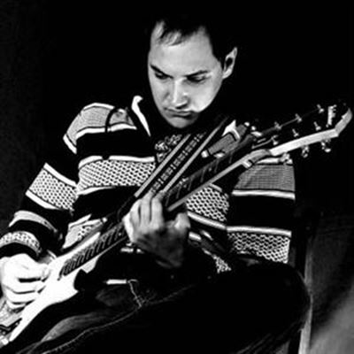 Ian Hall at Bravo Lounge 