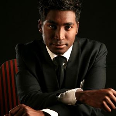 Emo Adams & Take Note in Mossel Bay