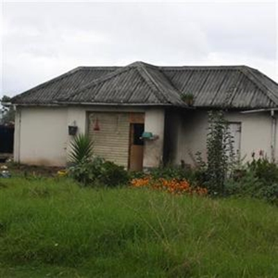 Police and squatters share one site