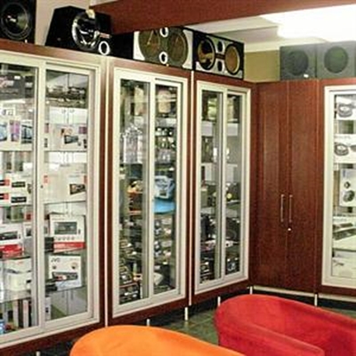 One-stop shop for car lovers 