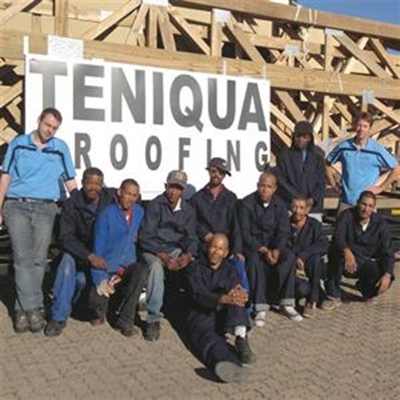 Teniqua Roofing: Alles onder een dak