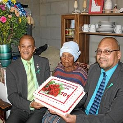 Ouma Leah vier 101 jaar