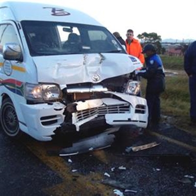 Taxi's brakes fail