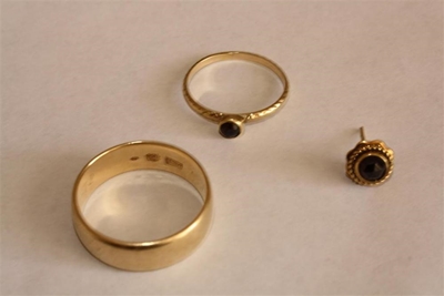 Well-known missionaries' rings stolen