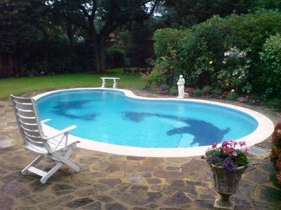 Seasonal care for your swimming pool