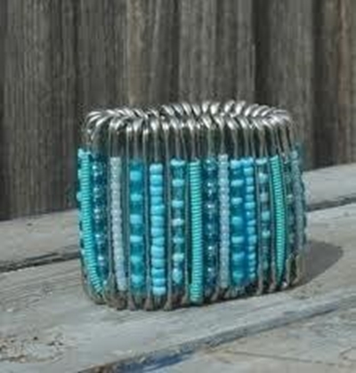 Making safety pin bracelets