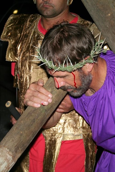 Moederkerk bied Passiespel aan