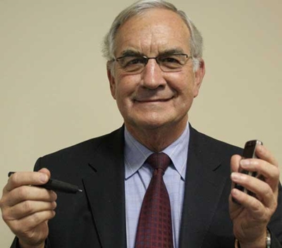 Minister kom kyk na Klein-Karoo