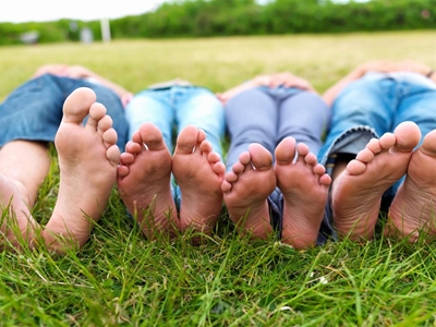 One day without shoes