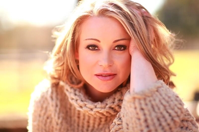 Lianie May by Barnyard