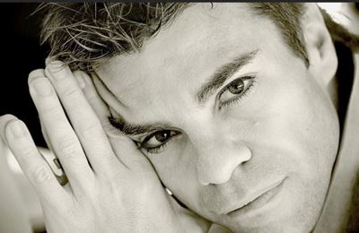 Multi-award winner to showcase album at Bravo Lounge