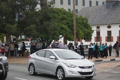 Bomb scare at FNB York Street