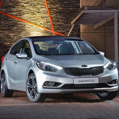 Nuwe Kia Cerato langer, laer en ruimer