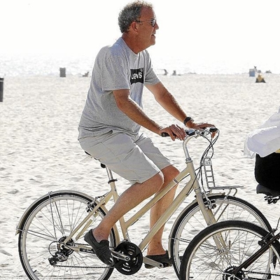 Clarkson becomes 'pro cycle'