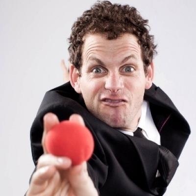 Comedian to host oyster gobbling